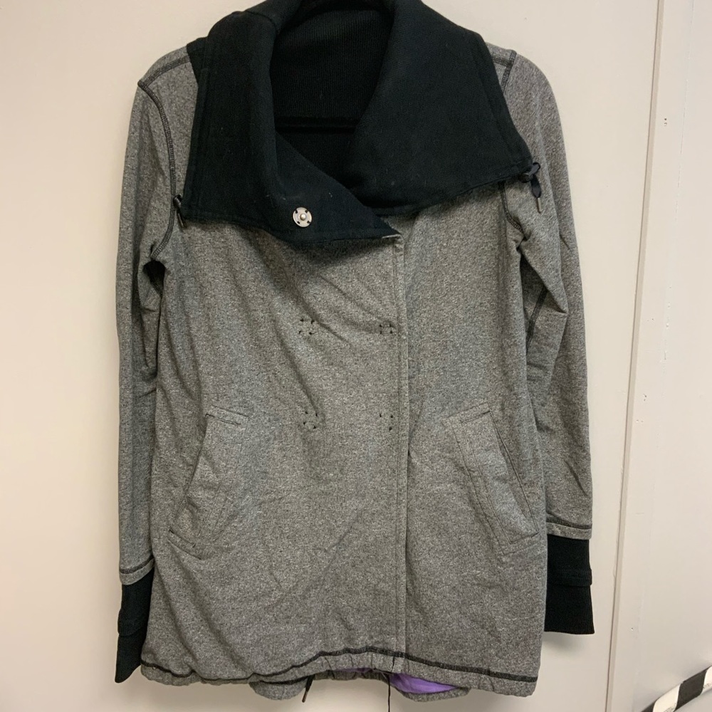 Lululemon wrap - Picture 2 of 2